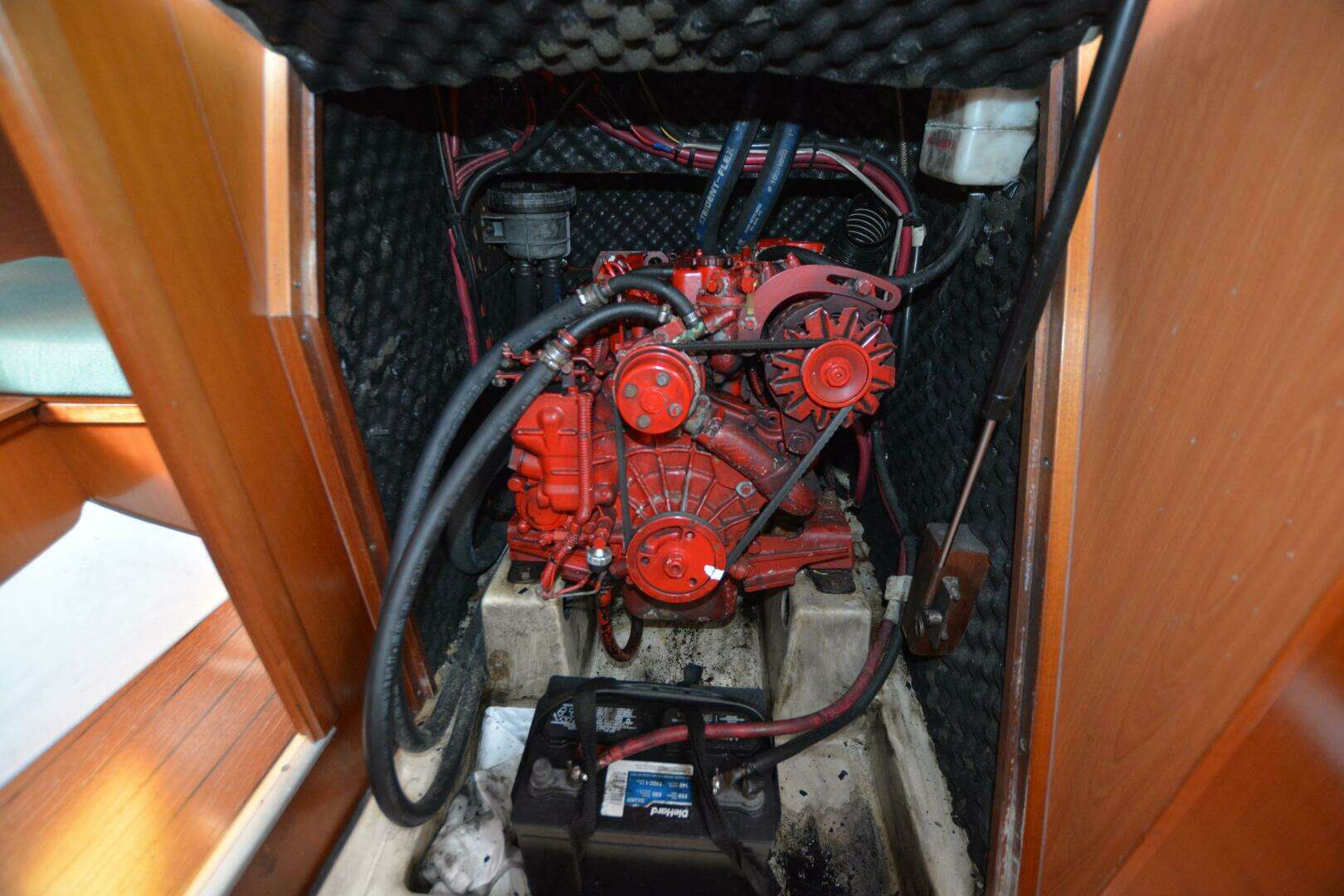 2002 Beneteau Oceanis 331 - Image 18