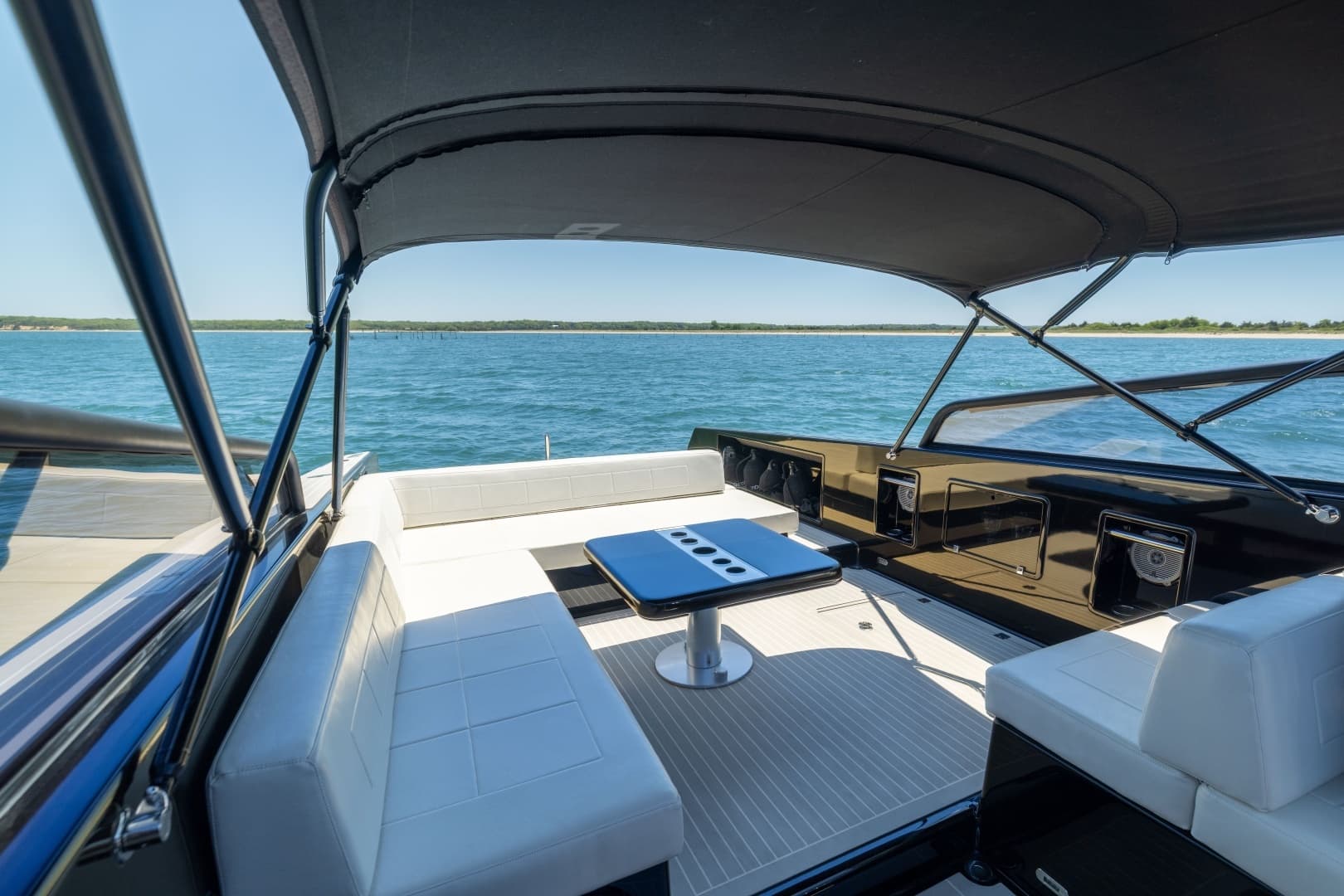 2016 VanDutch VanDutch 40 - Image 4
