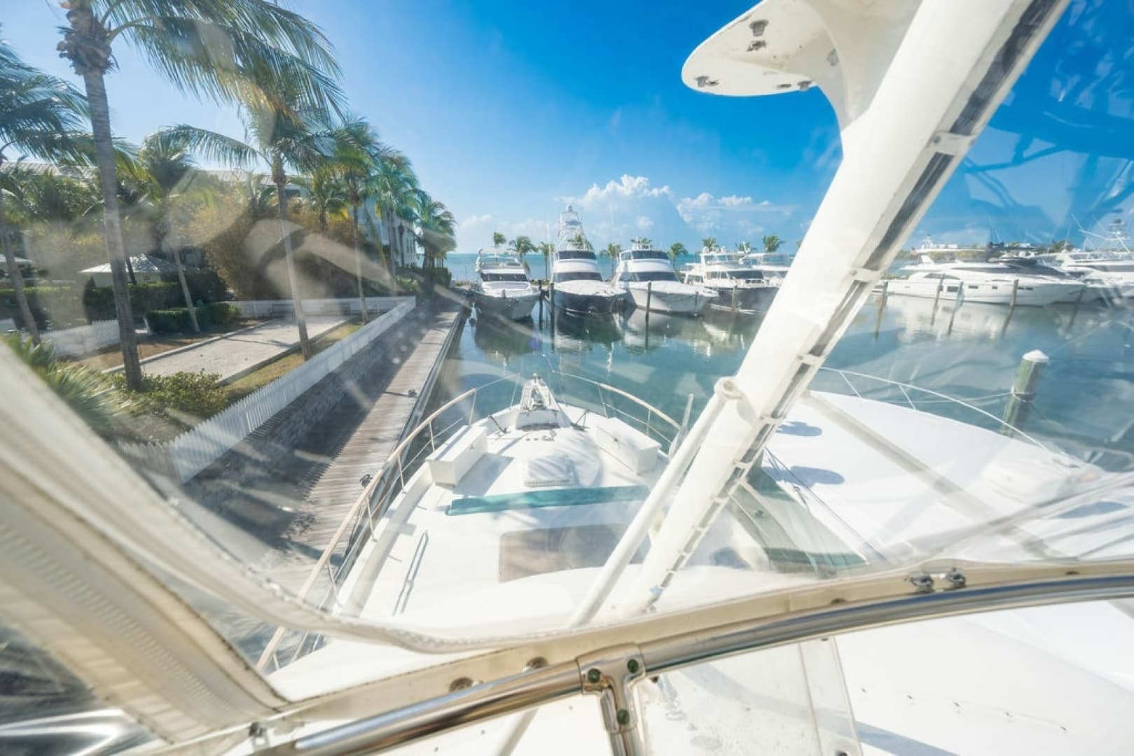 1979 Hatteras Yacht Fish - Image 24