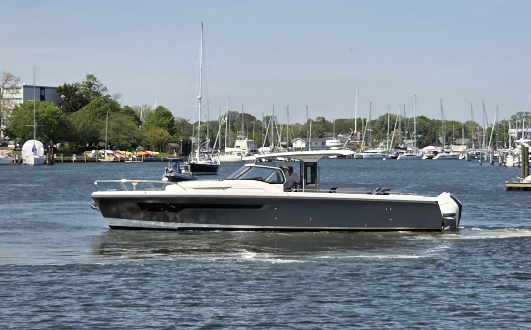 2023 Nimbus Tender 11 - Image 9