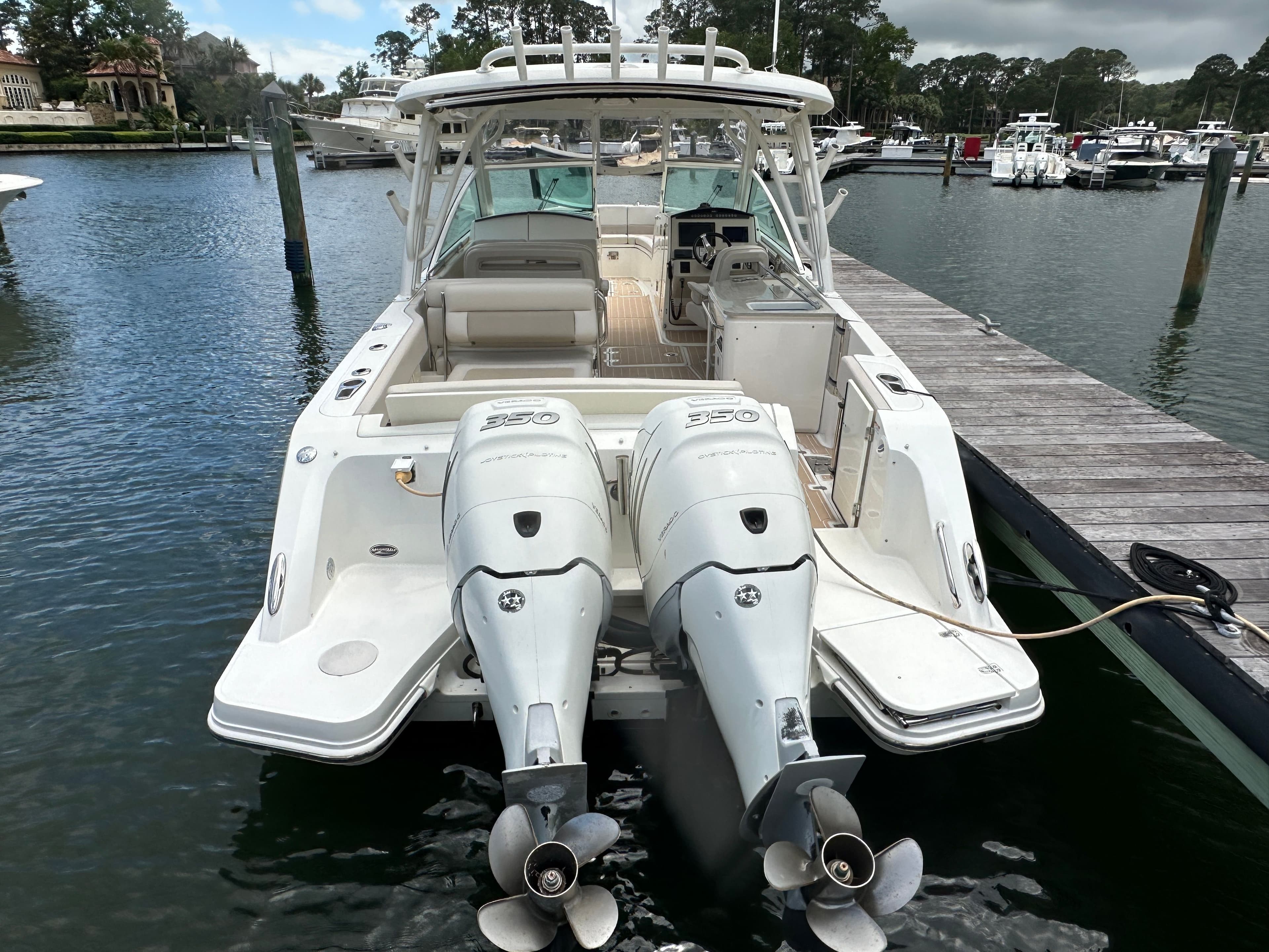 2017 Boston Whaler 320 Vantage - 2