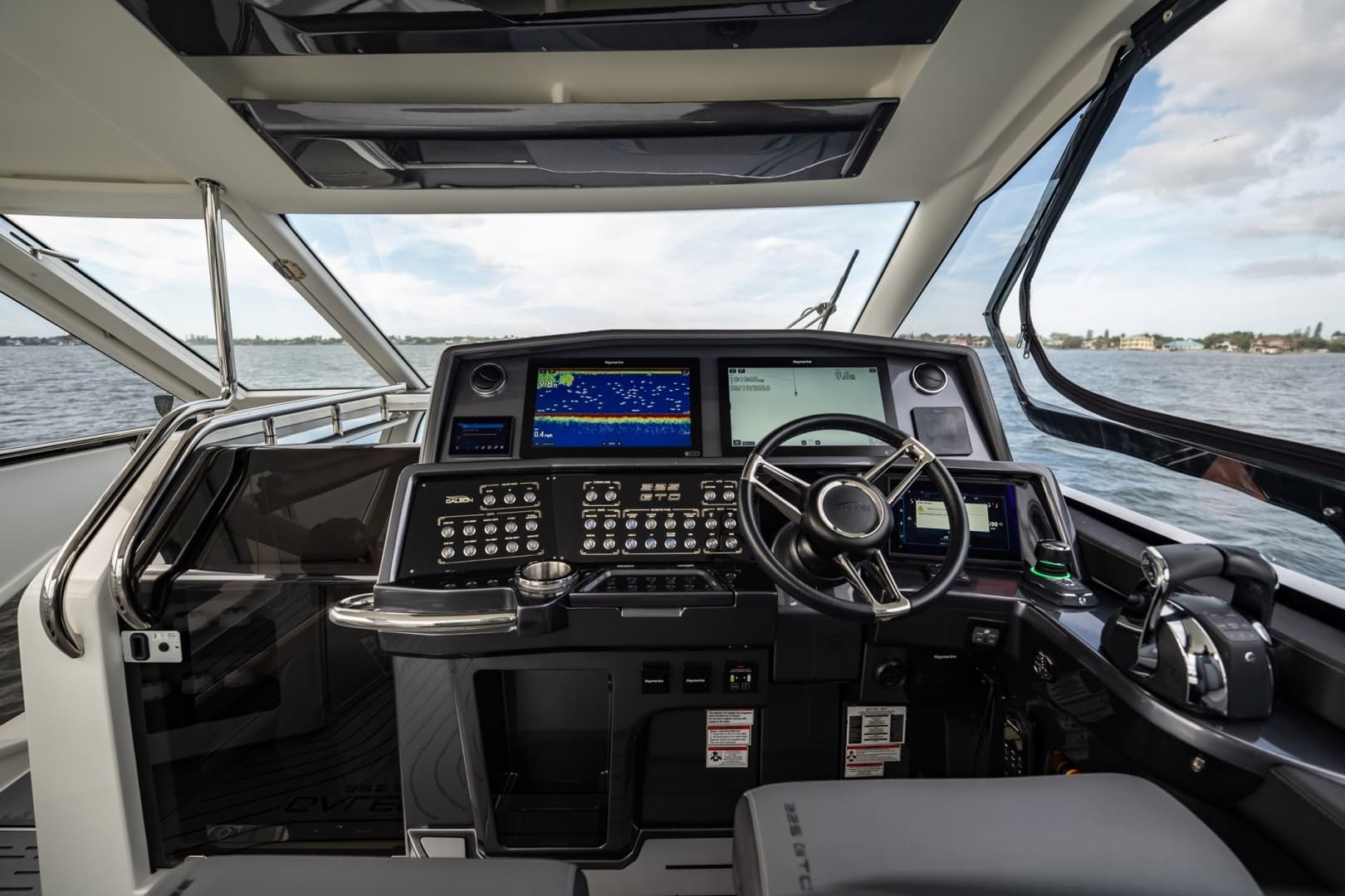 2023 Galeon — - Image 42