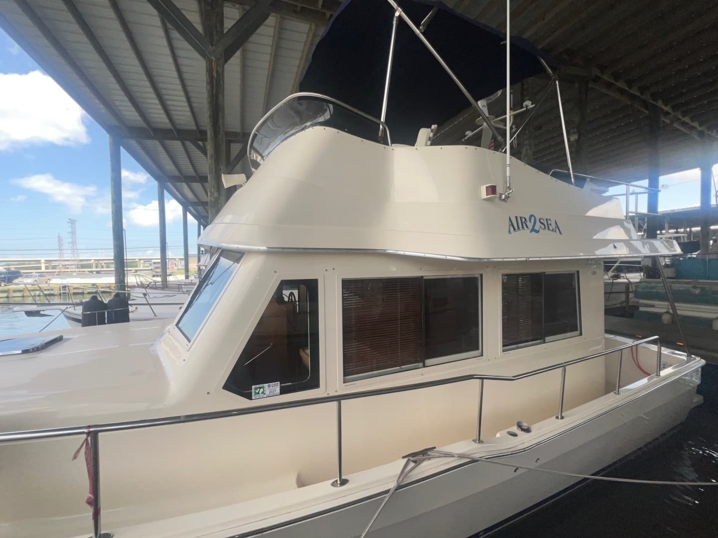 2006 Mainship 34 Trawler - Image 6