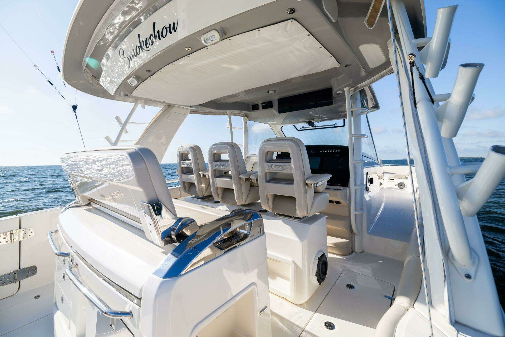 2021 Boston Whaler 420 Outrage - Image 39