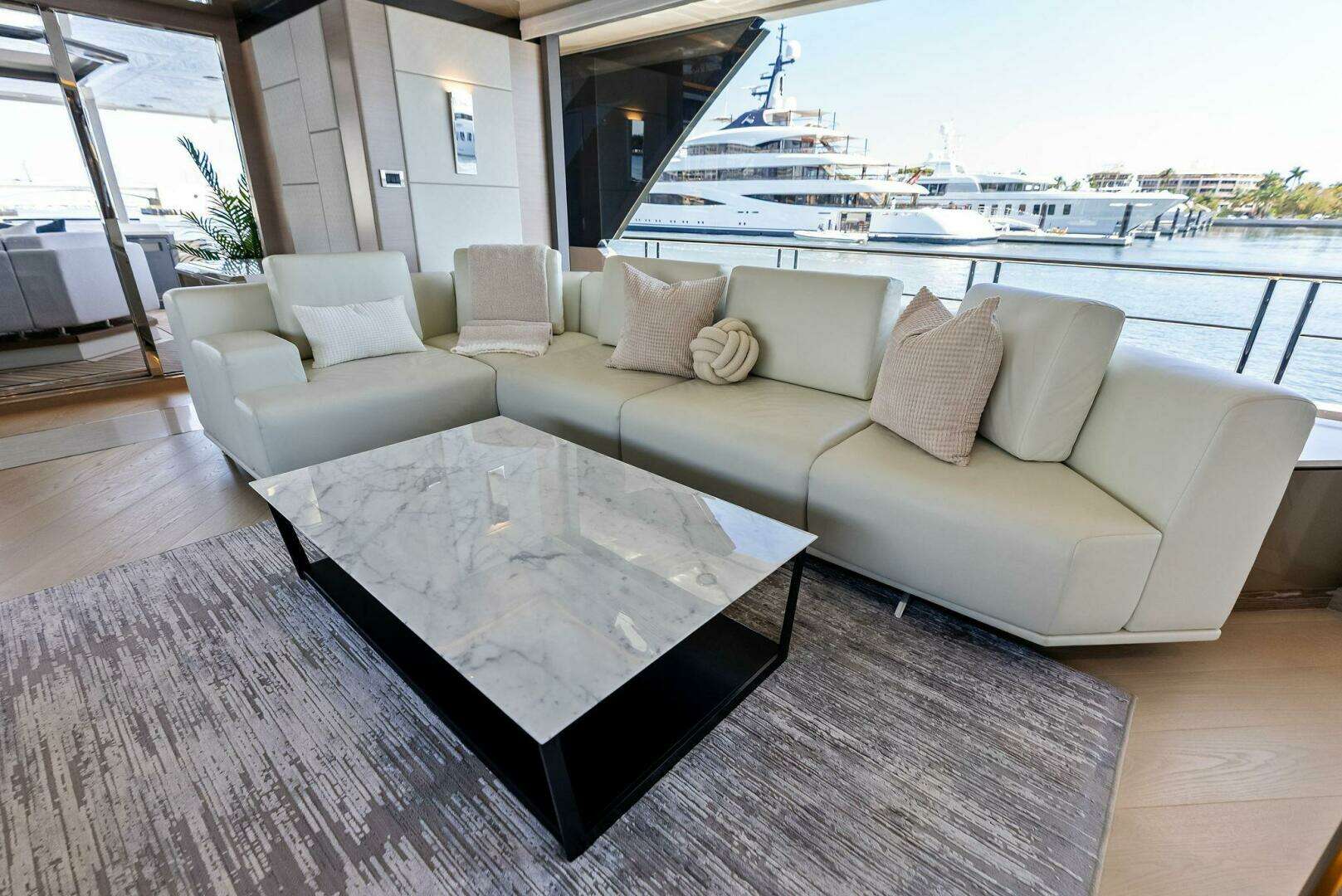 2024 Ocean Alexander 35 Revolution - Image 33