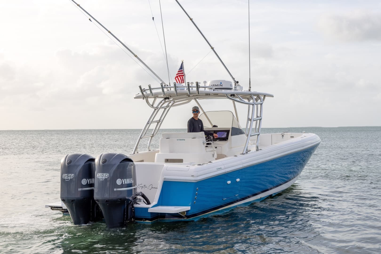 2011 Intrepid 370 Open - Image 3