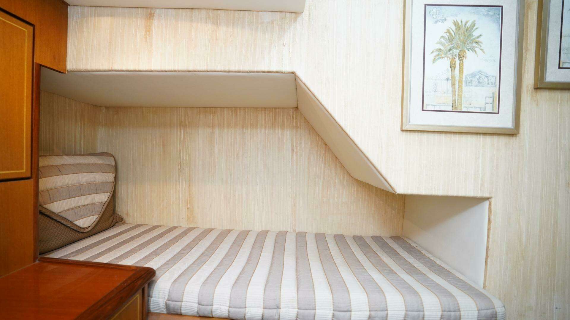 2005 Ocean Yachts — - Image 5
