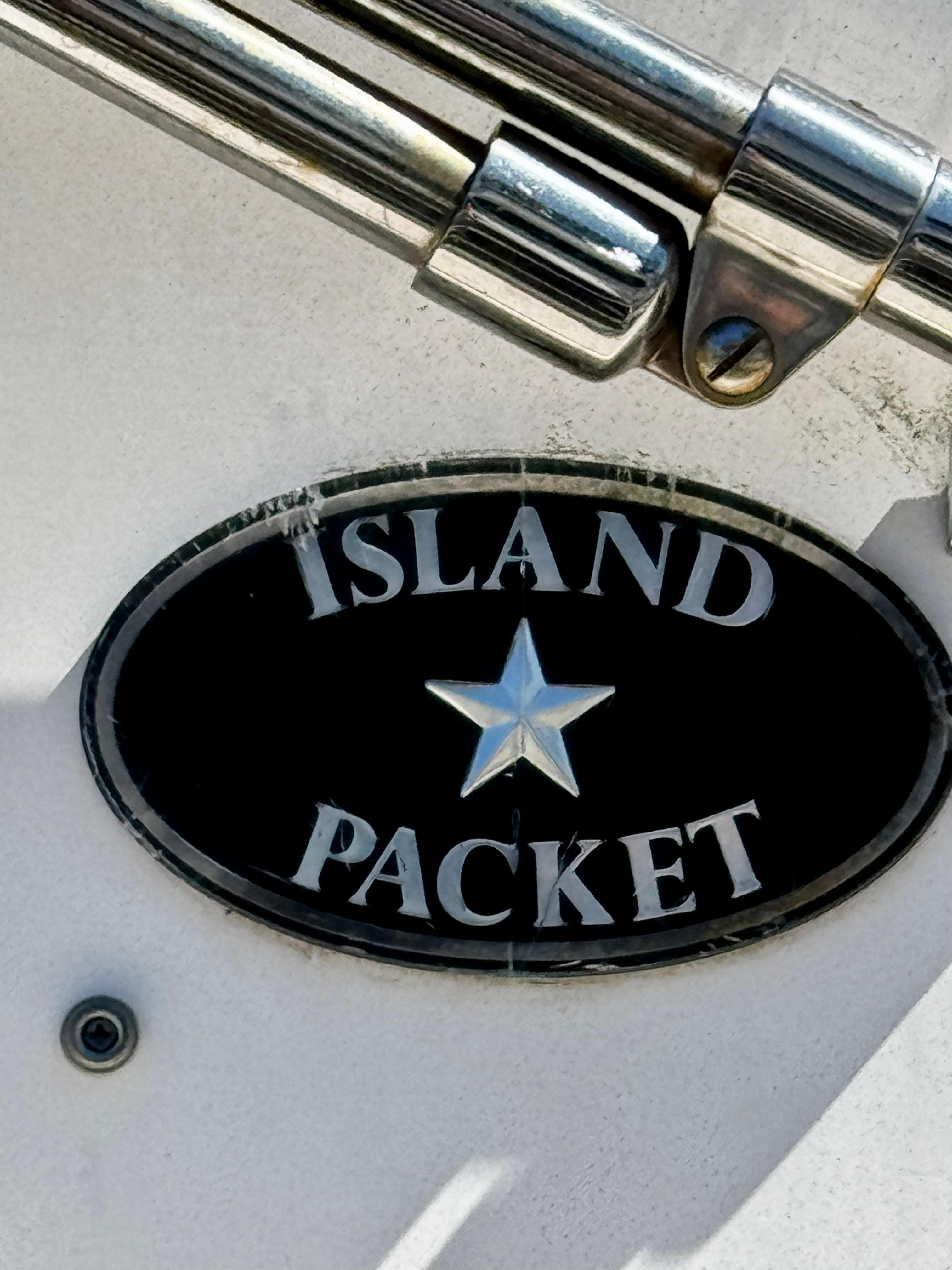 1987 Island Packet 27