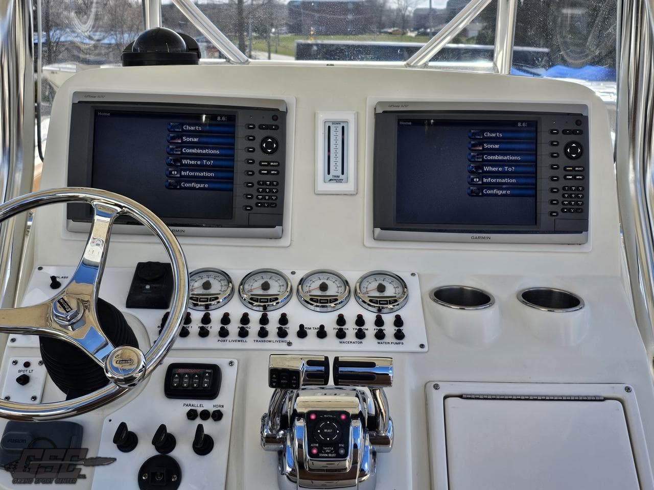 2007 Triton 351 CC - 55