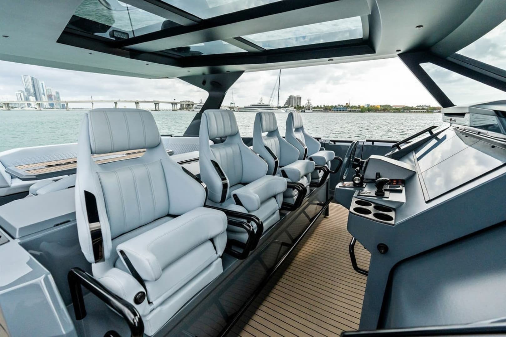 2024 Vanquish Yachts VQ55 - Image 27