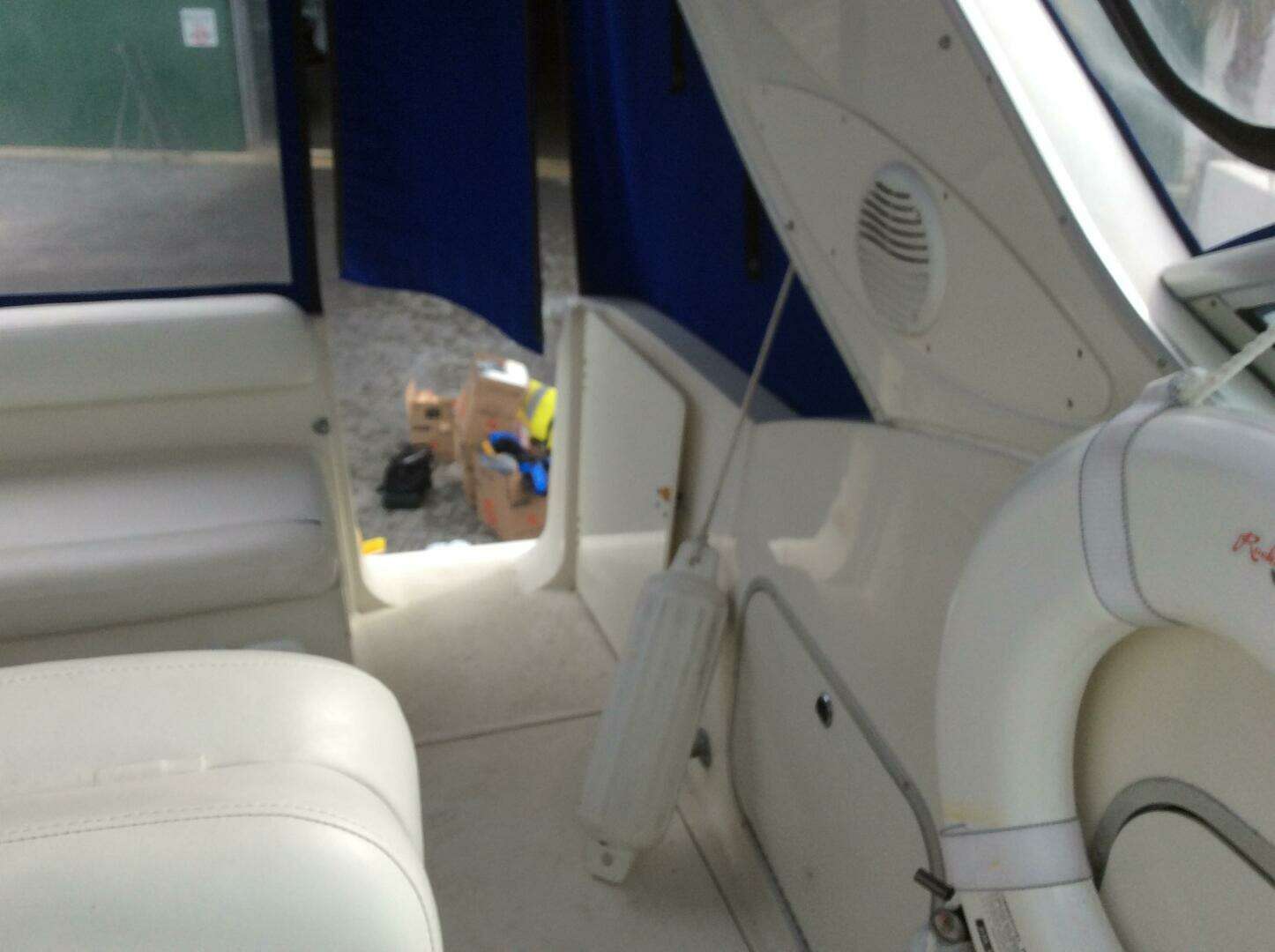2000 Maxum — - Image 6