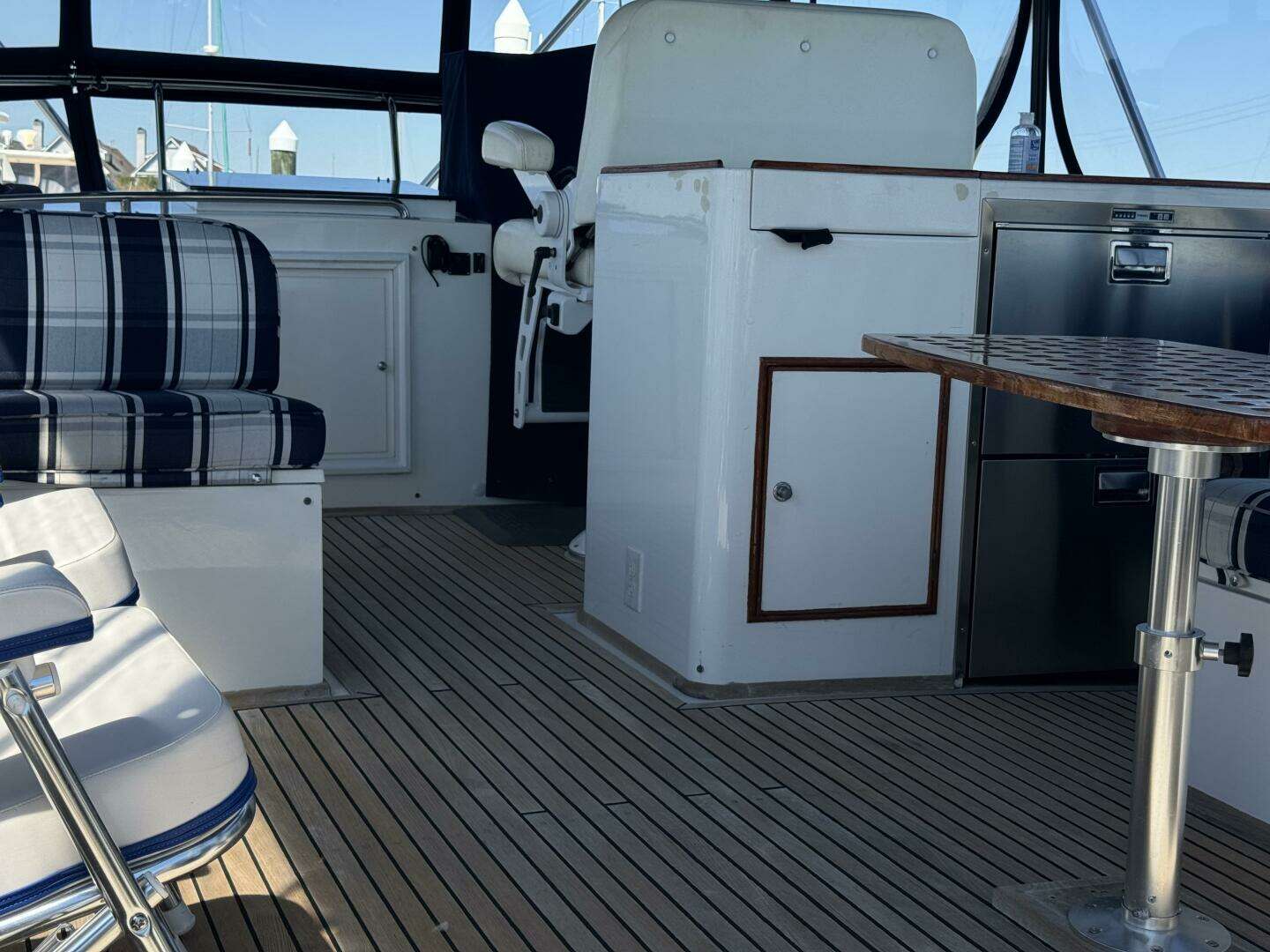 1997 Grand Banks 46 Europa - Image 37