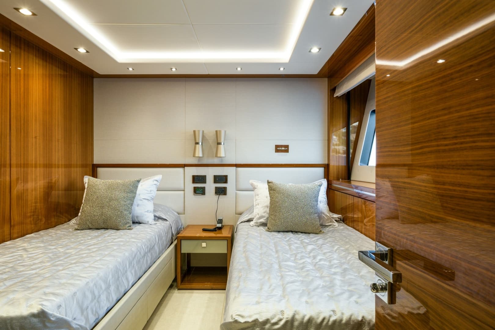 2018 Sunseeker Sunseeker 116 Yacht - Image 39