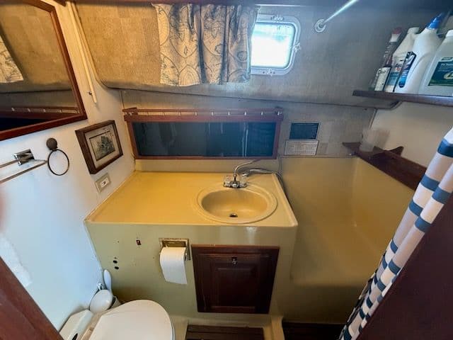 1978 Mainship 34 - 25