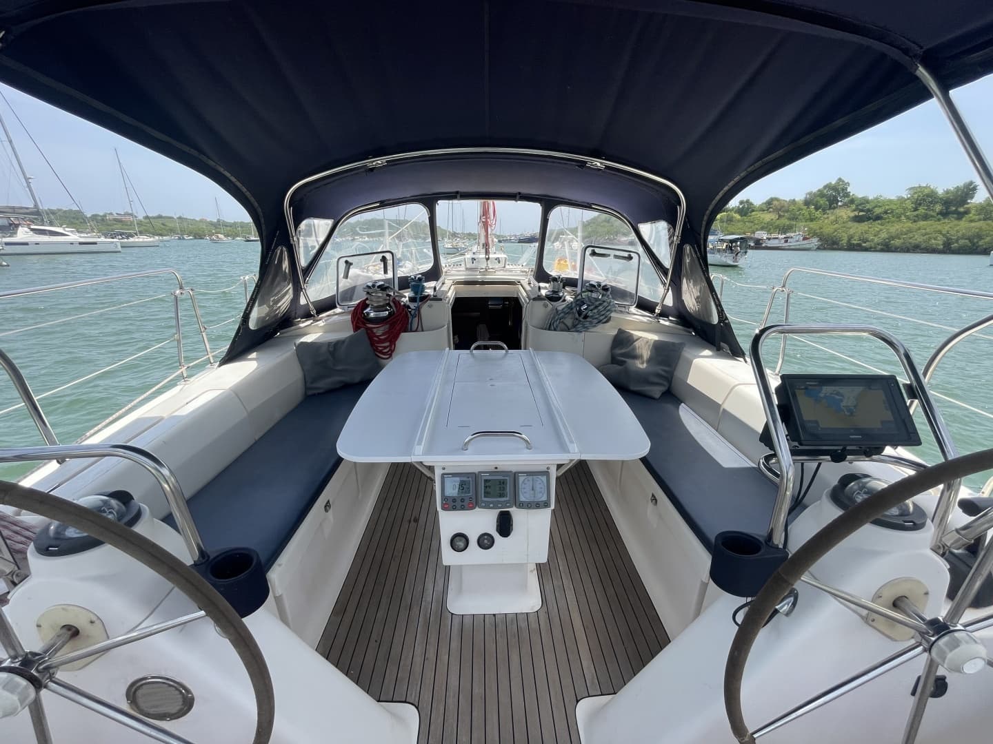 2001 Bavaria 50 - Image 12