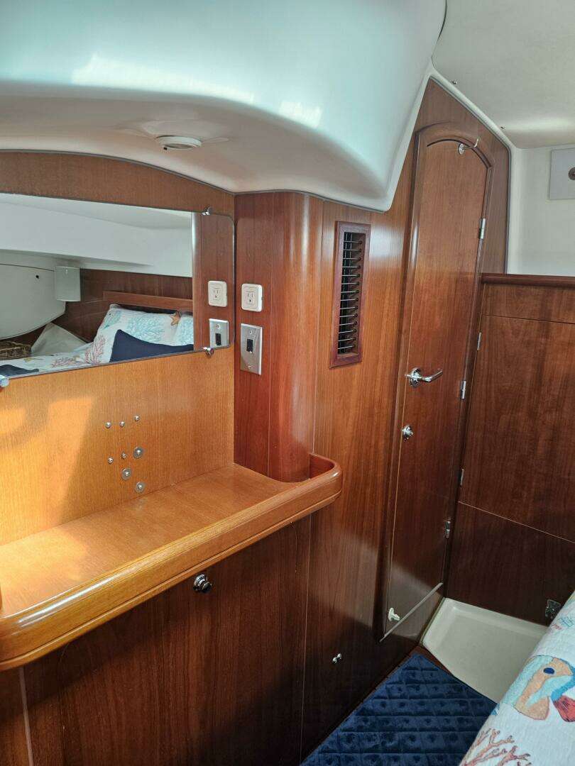 2000 Beneteau 36 Center Cockpit - Image 42