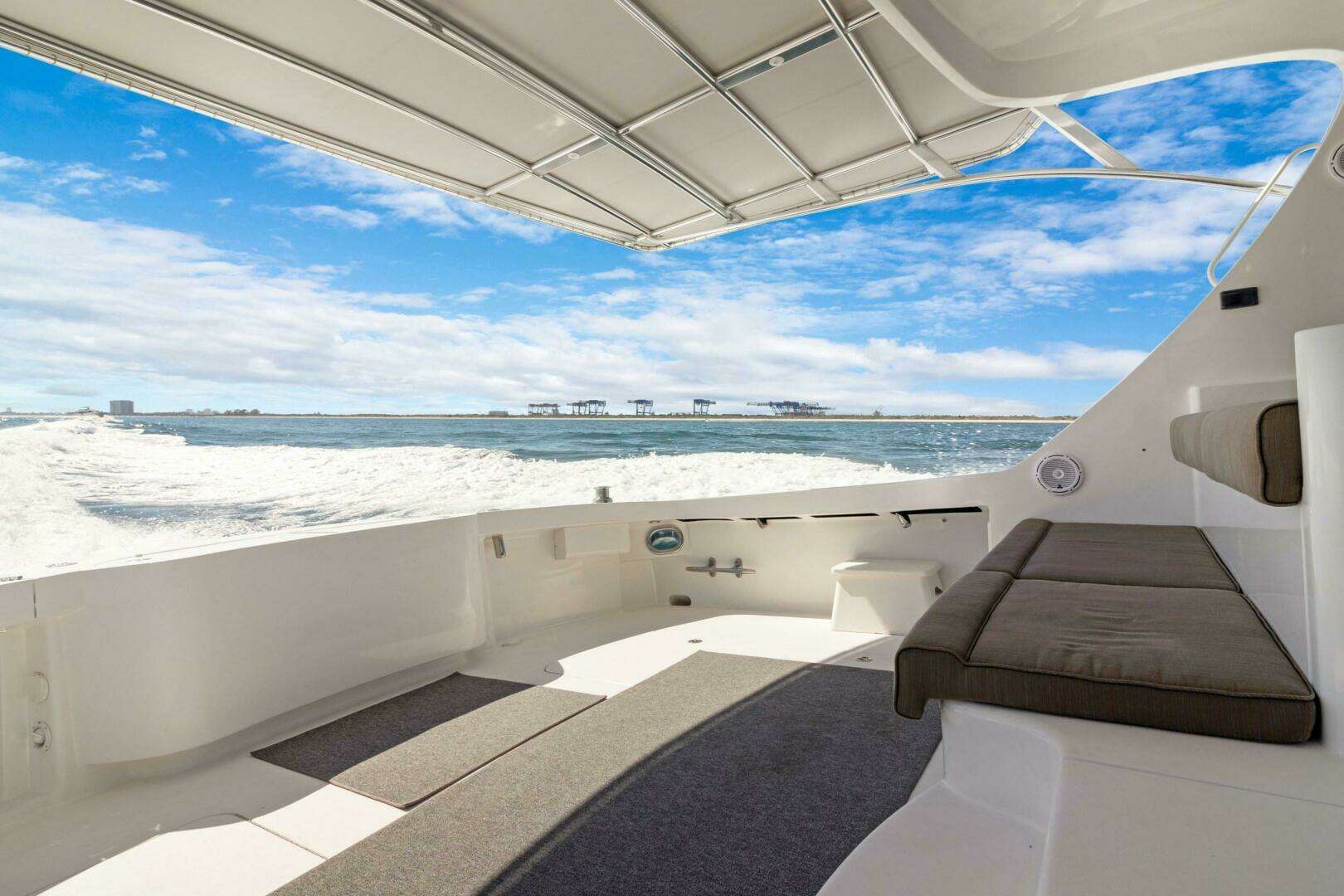 2016 Hatteras GT63 - Image 61