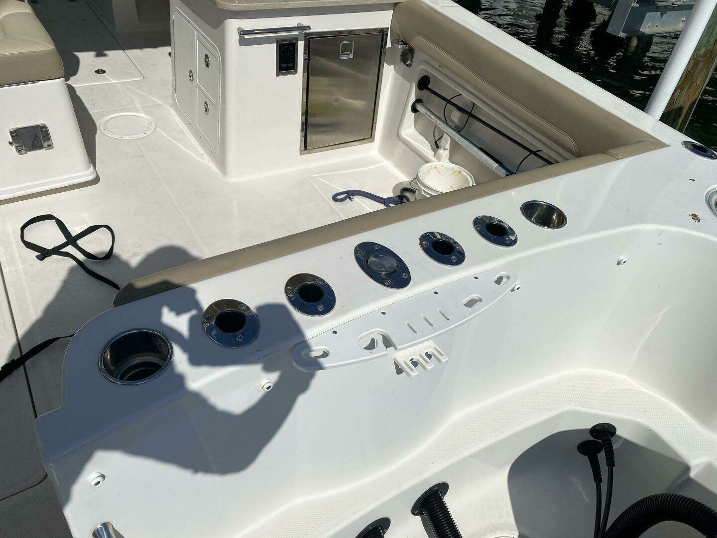 2018 Sailfish 275 Dual Console - Image 16