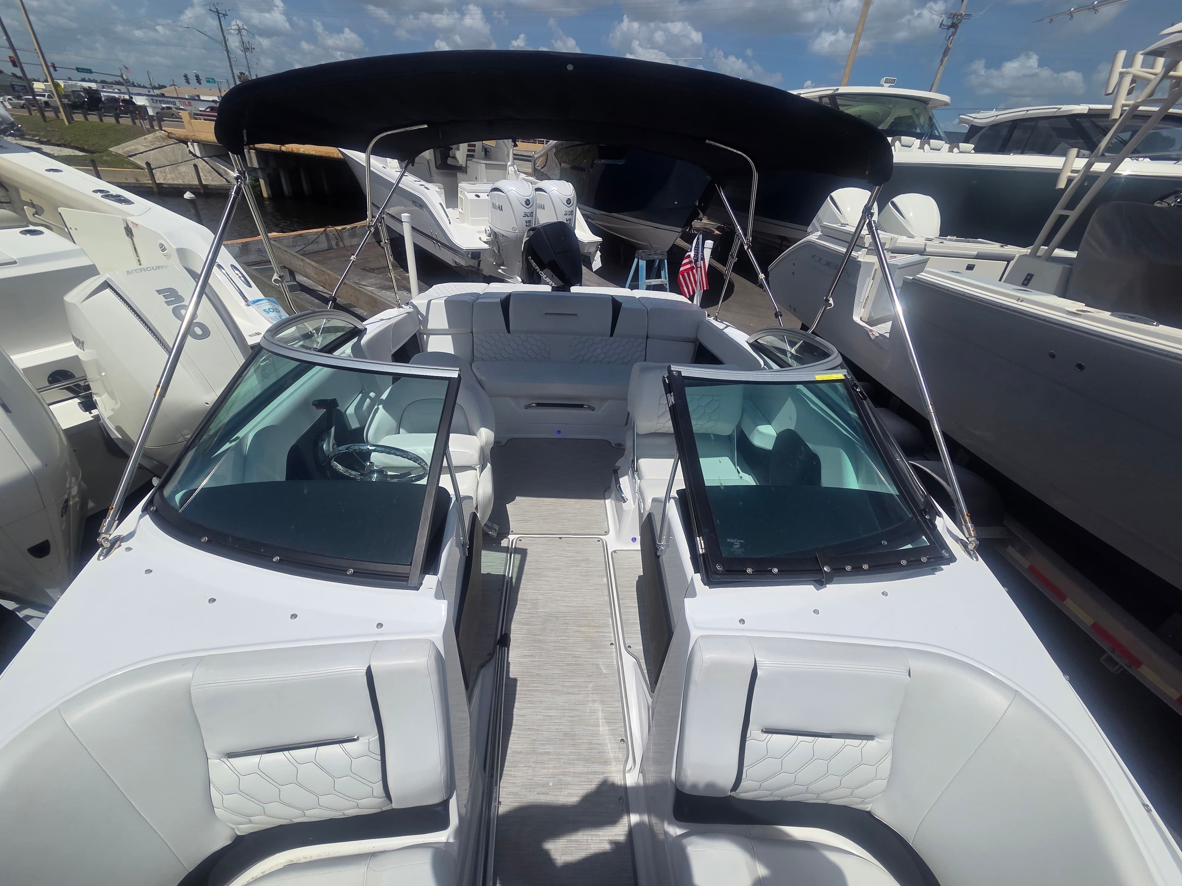 2022 FOUR WINNS H2 - Image 13