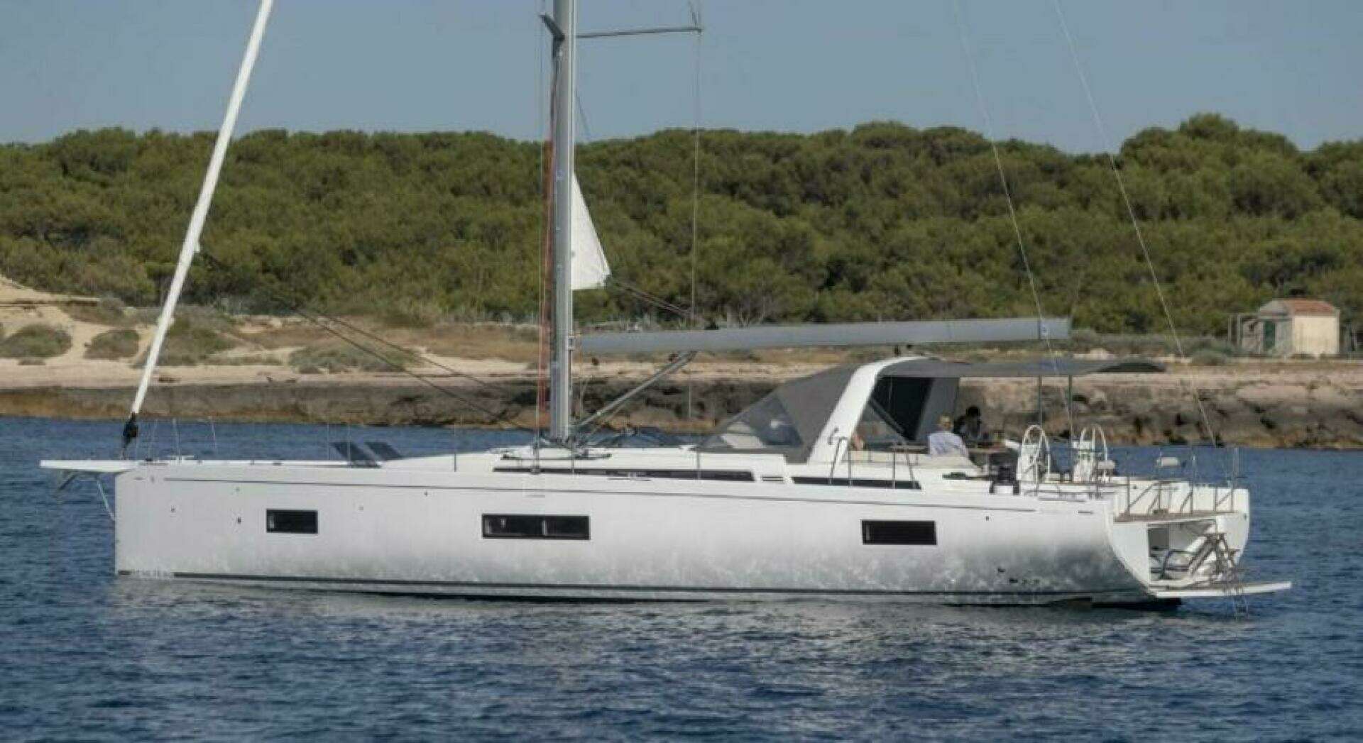 2025 Beneteau Oceanis Yacht 54 - Image 16