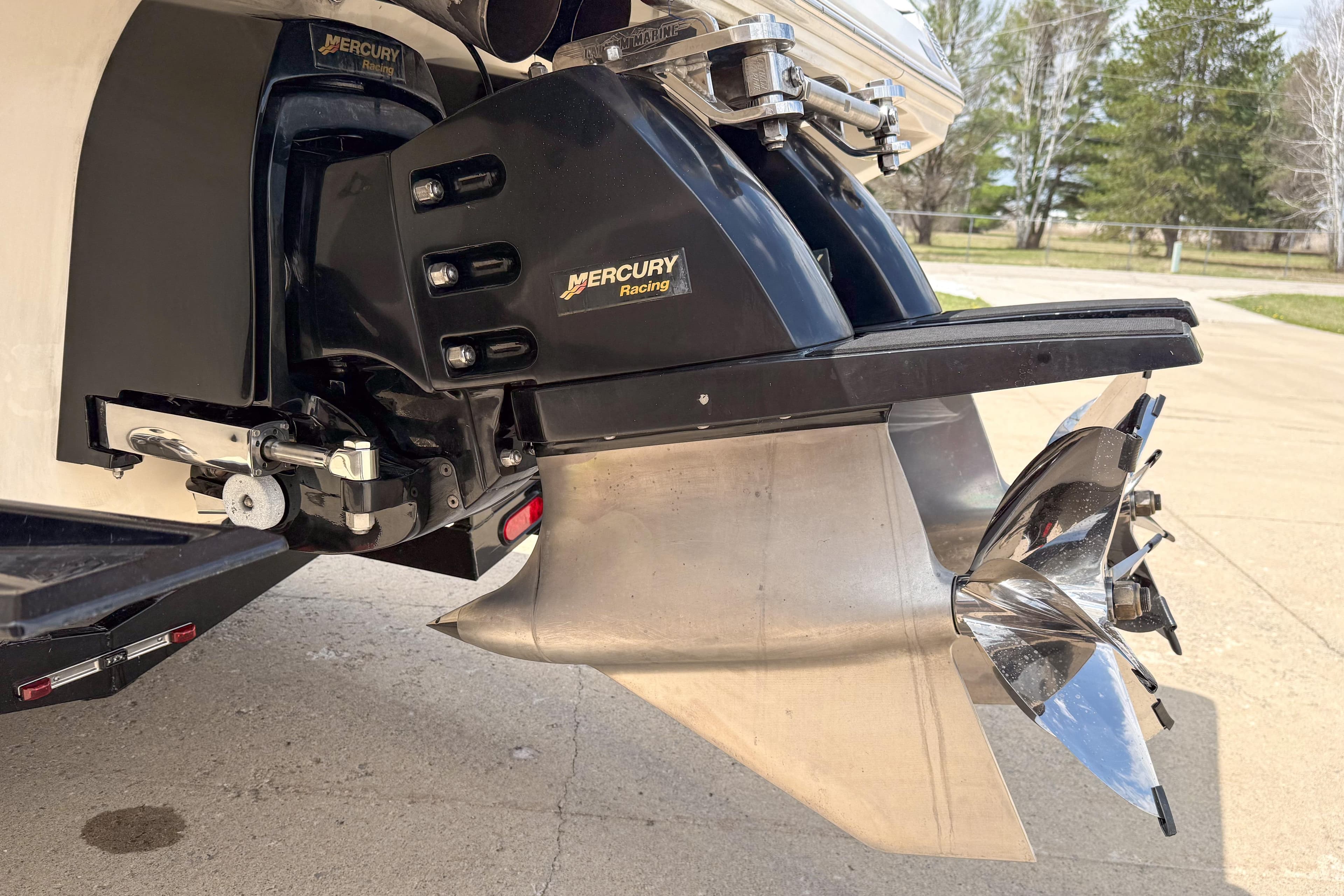 Mercury Racing engine on a 2007 Fountain 42 Lightning boat, showcasing propeller detail.