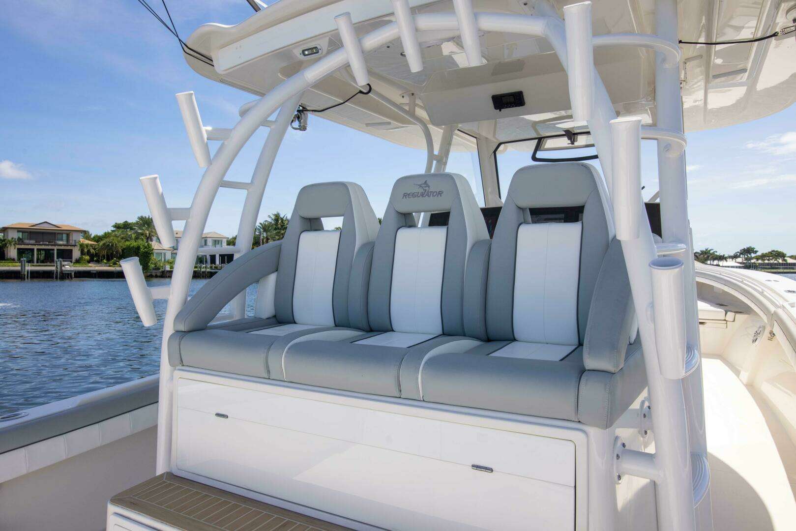 2021 Regulator 41 Center Console - Image 11
