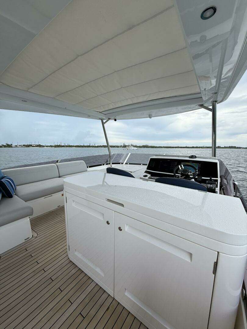 2022 Sunseeker Manhattan 68 - Image 22