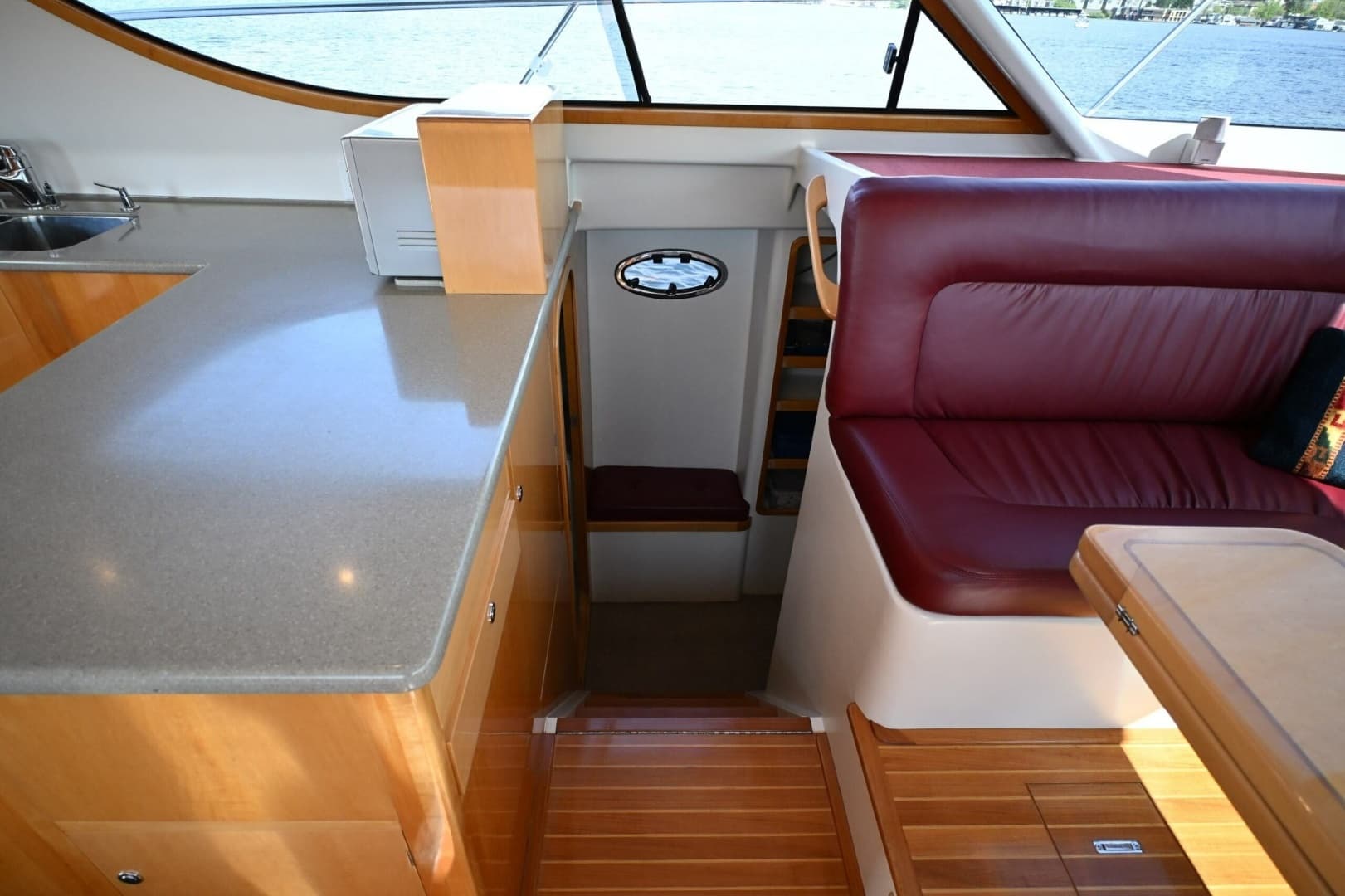 2002 Powercat 41.4 - Image 70