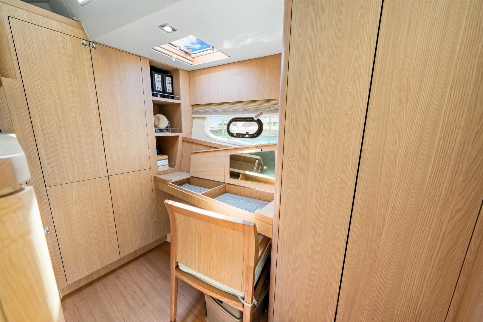 2021 Aquila 44 Yacht - Image 21