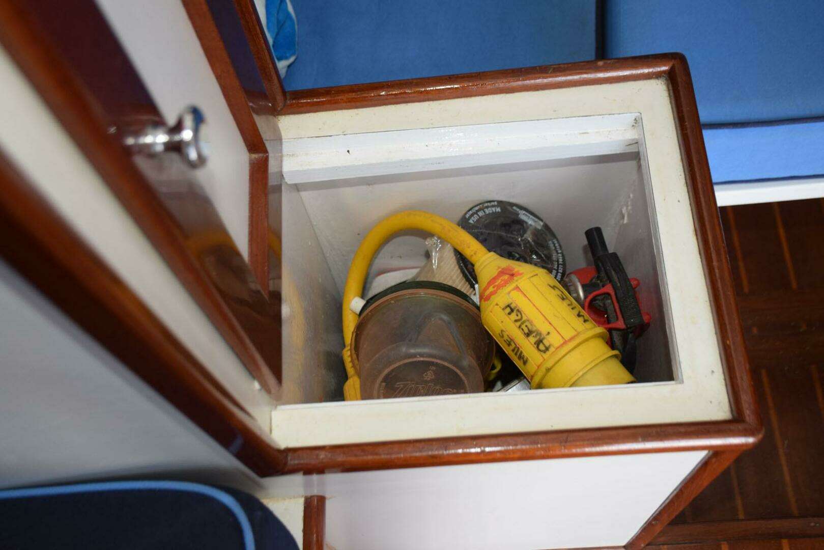 1976 Bertram Flybridge Cruiser - Image 34