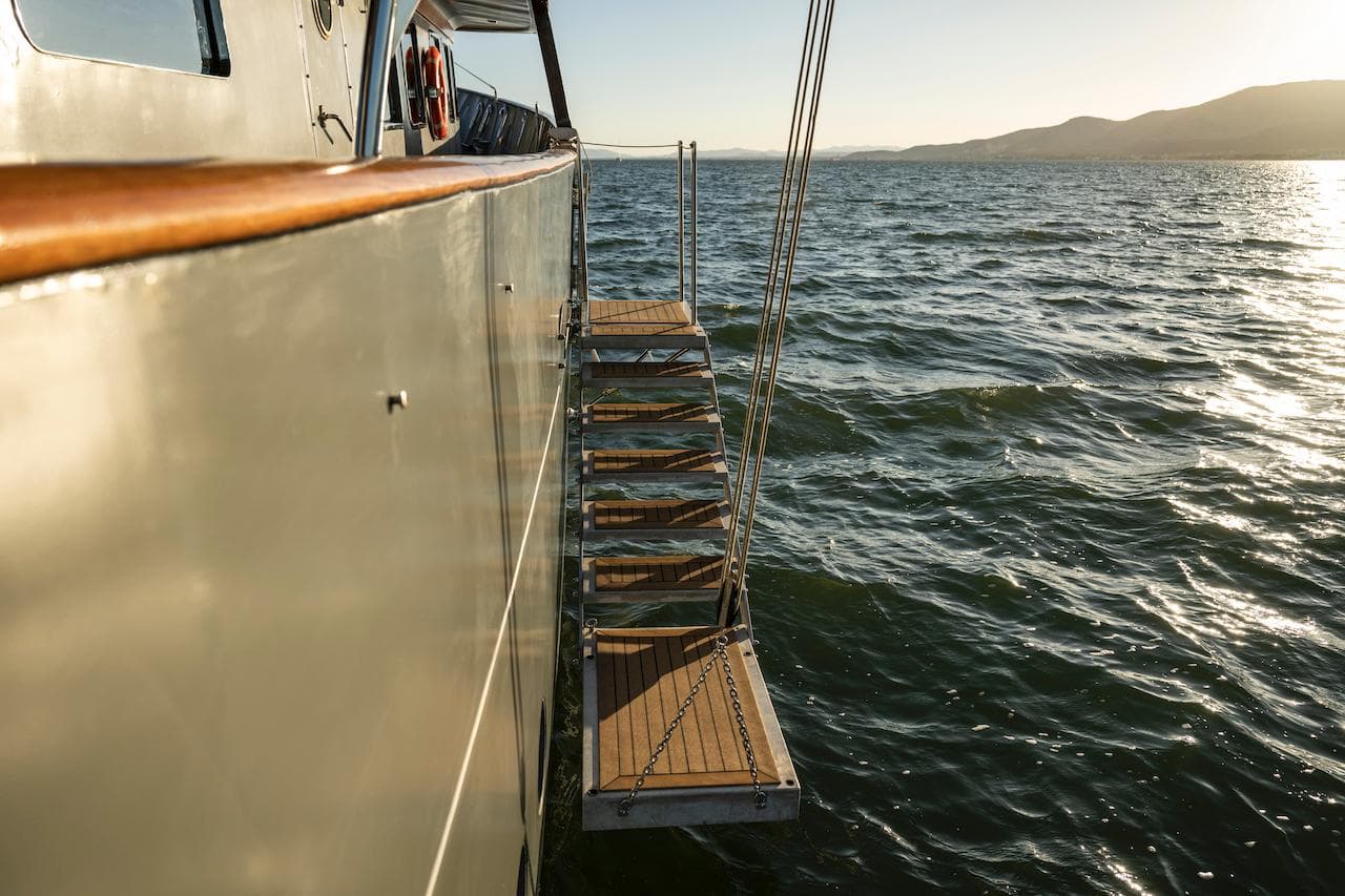 1962 Laurent Giles TSDMY Gentleman's Motor Yacht - 68