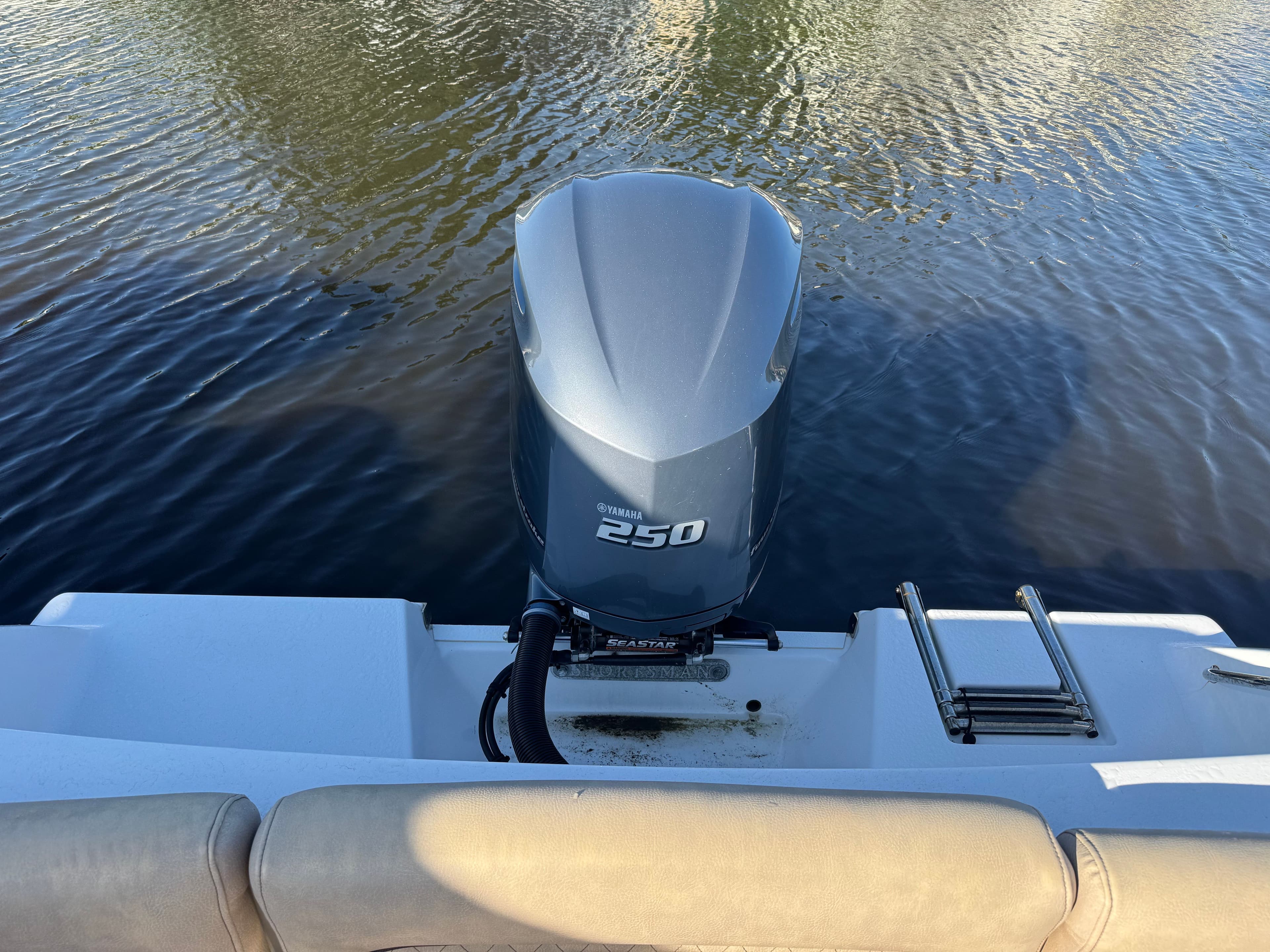 2020 Sportsman Heritage 231 Center Console - 24