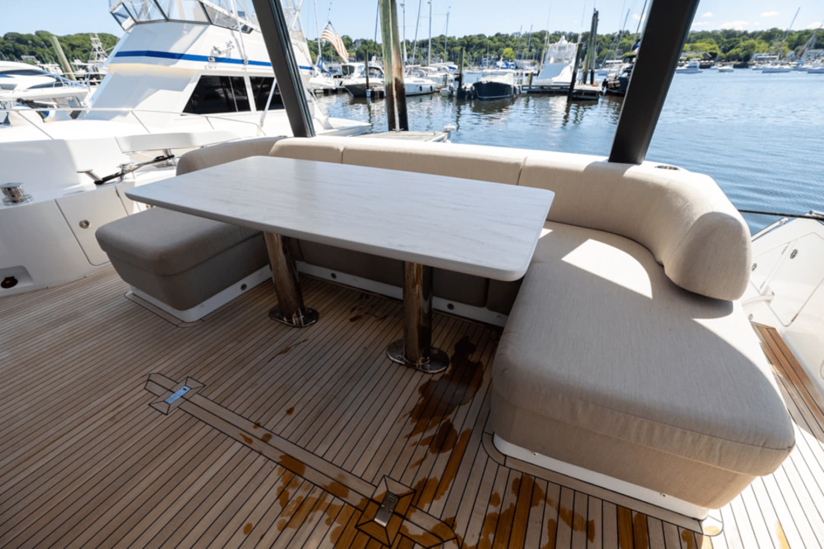 2025 Azimut Fly 68 - Image 14