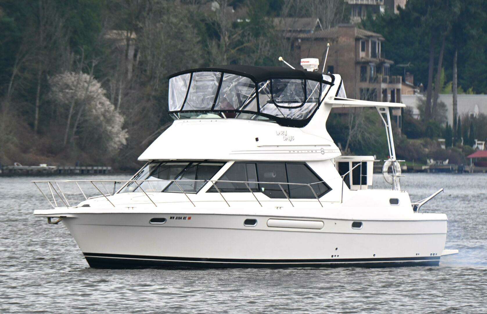 1996 Bayliner 4087 Aft Cabin Motoryacht - Image 5