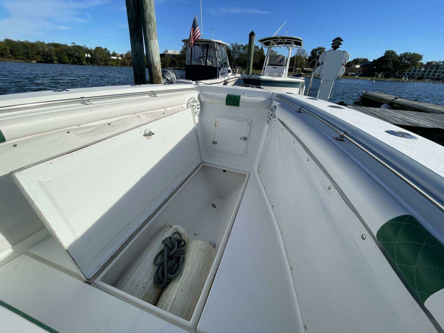 2001 Contender 23 Open - Image 11