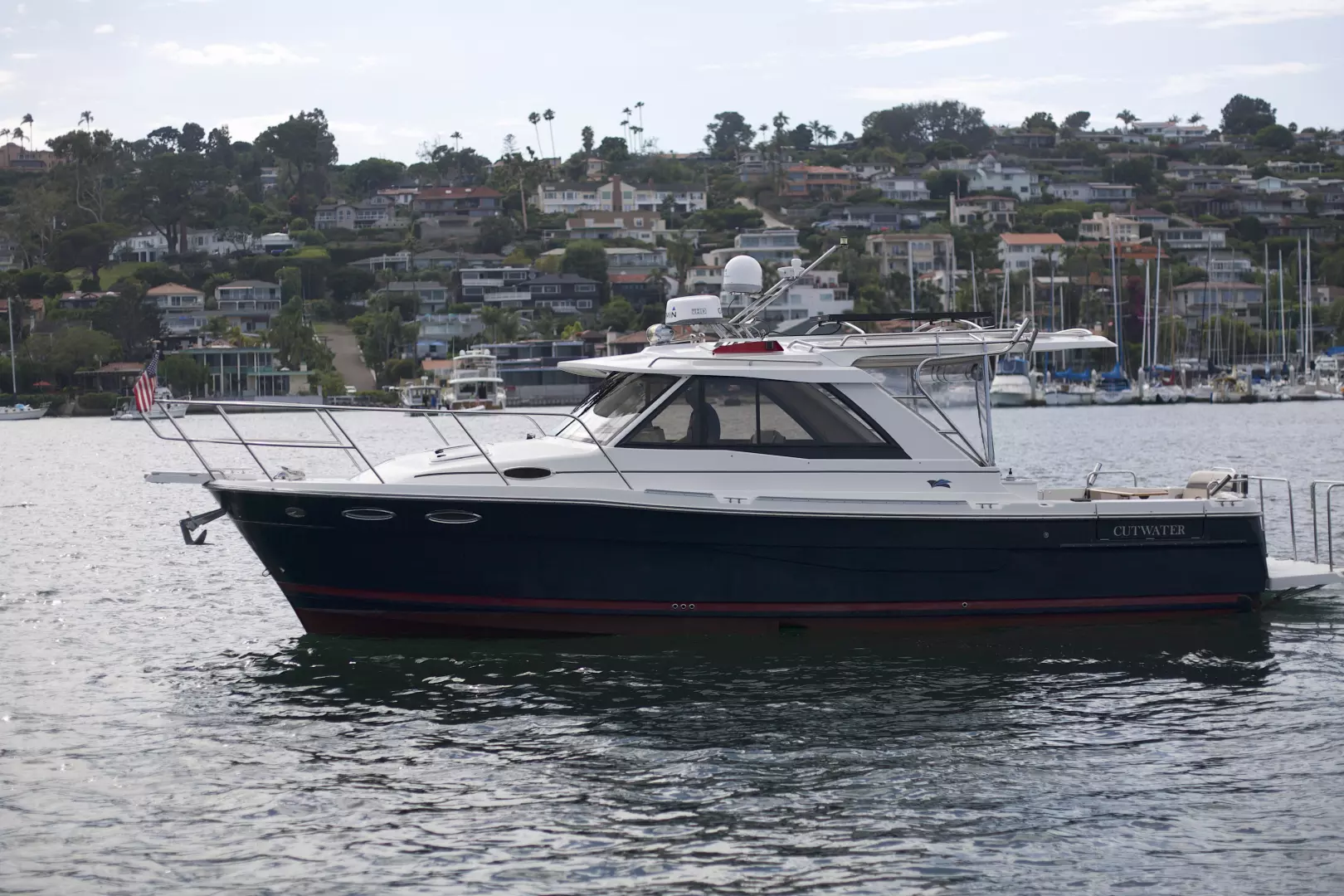 2015 Cutwater 30 Sedan - Image 30