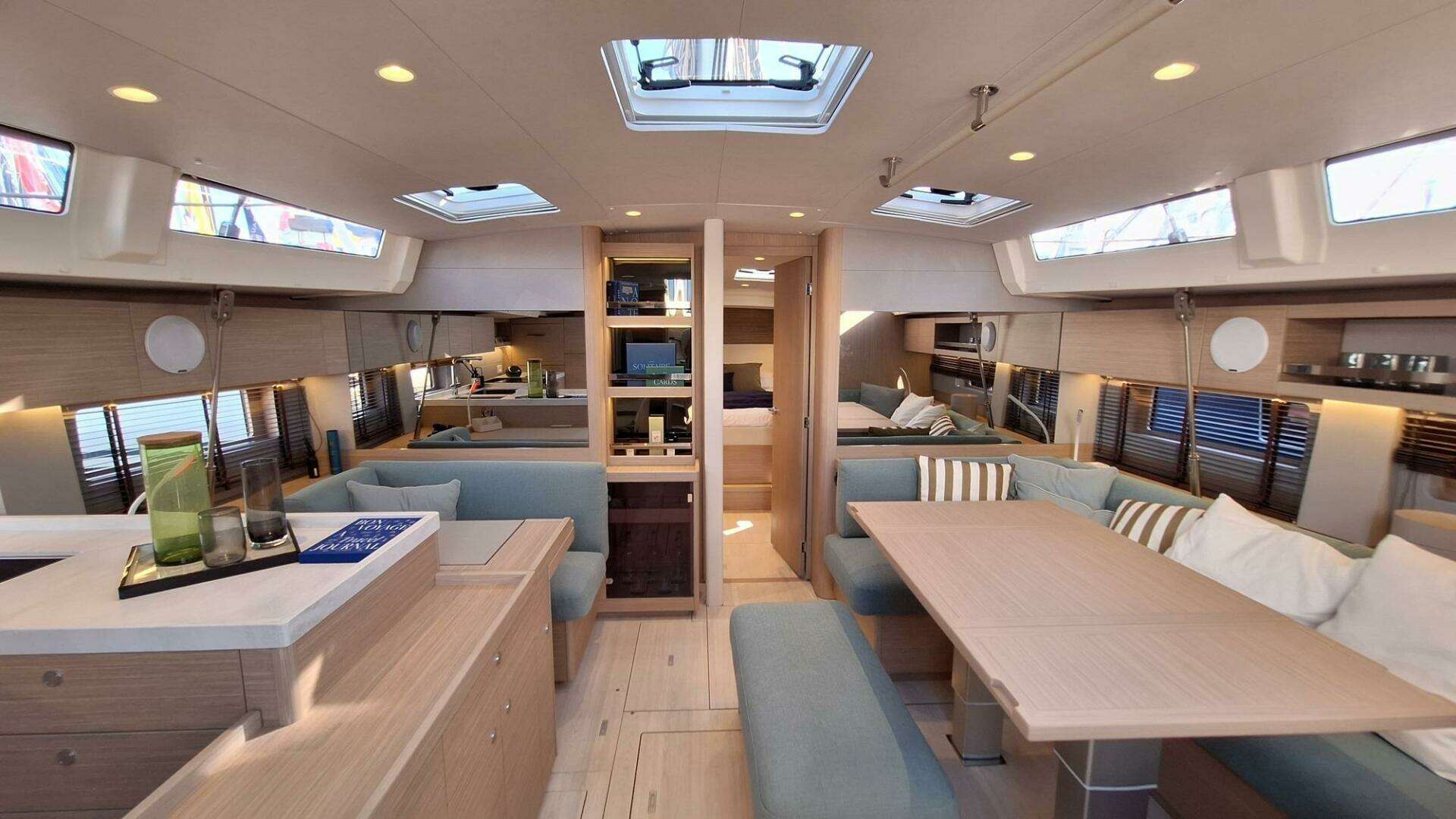 2026 Beneteau Oceanis 52 - Image 10