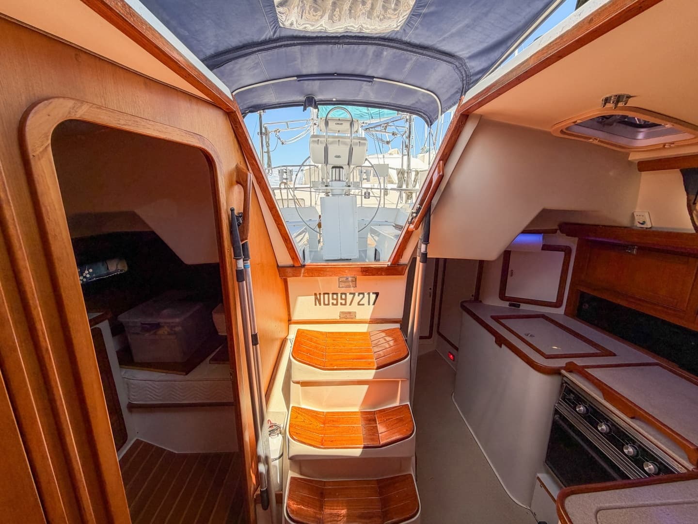 1993 Catalina 42 - Image 27