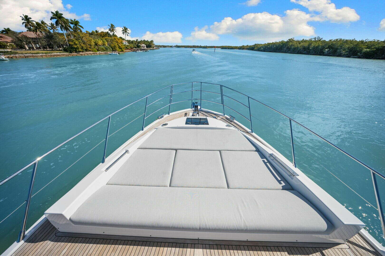 2022 Azimut S6 - Image 25