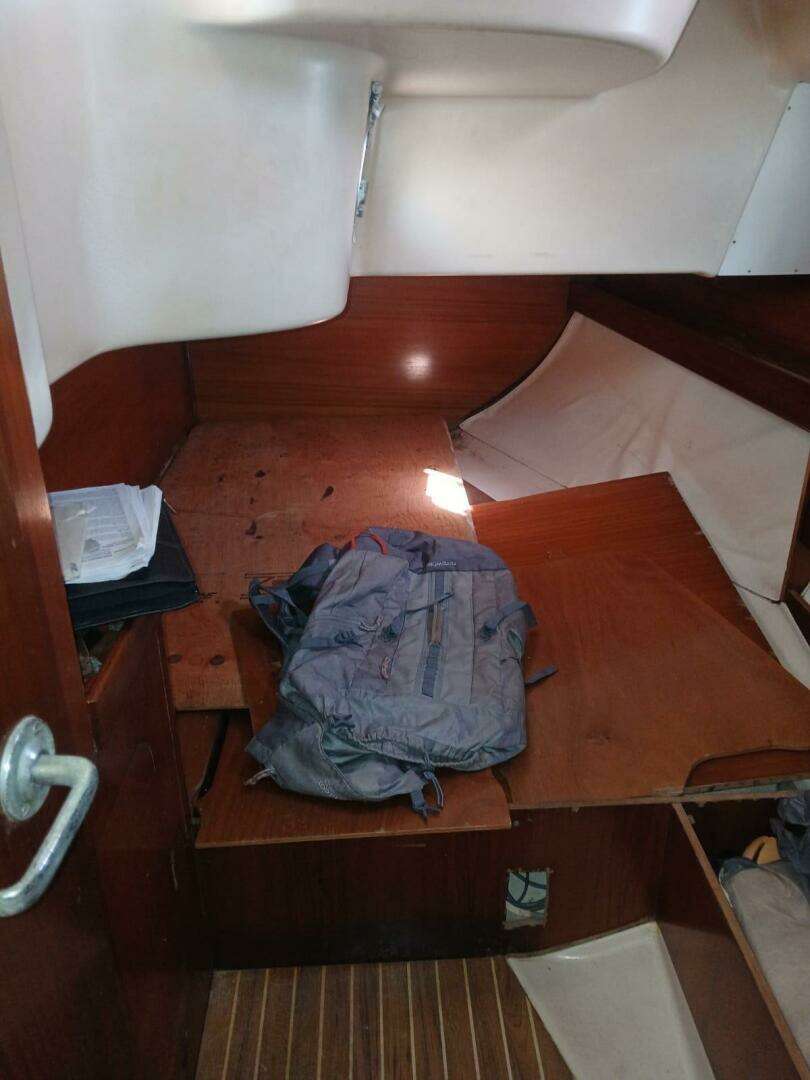 1991 Beneteau Oceanis 440 - Image 15