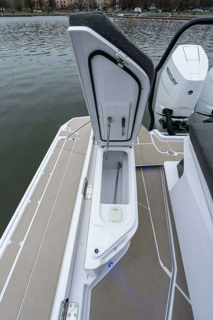 2027 Axopar 38 - Image 46