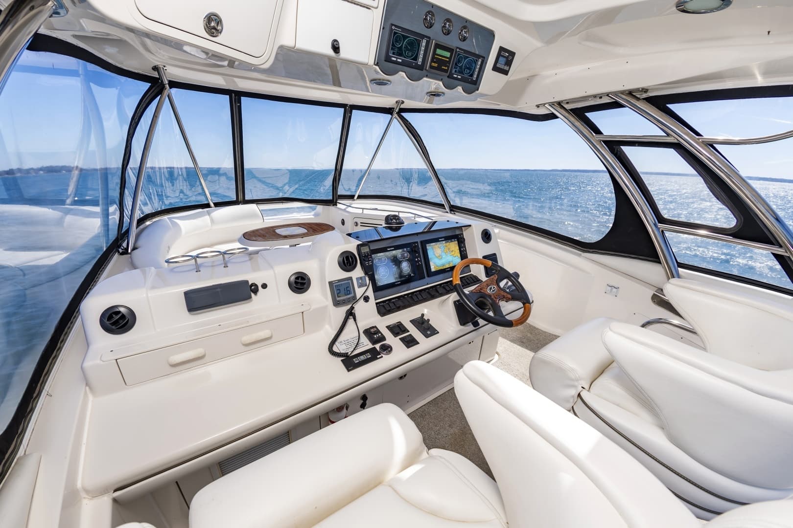 2007 Sea Ray 58 Sedan Bridge - Image 17