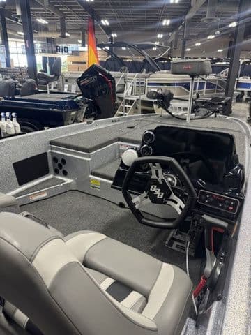 2026 Bass Cat Pantera II boat interior with modern dashboard and seating.