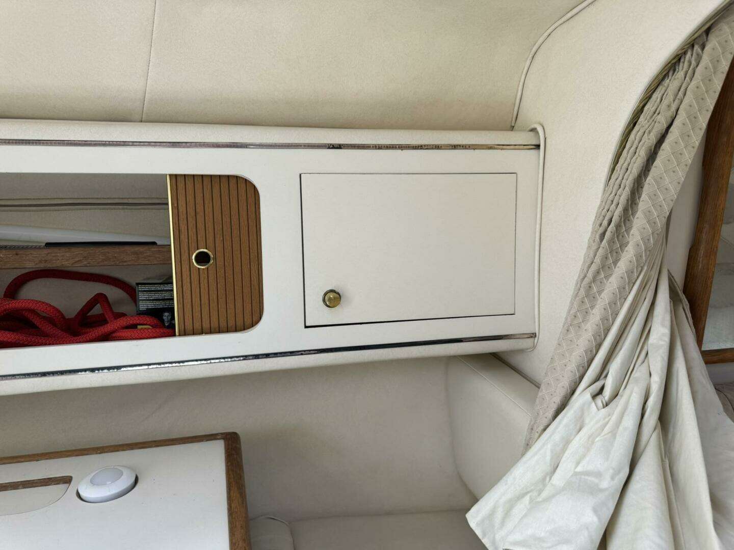 1998 Sea Ray 290 Sundancer - Image 30