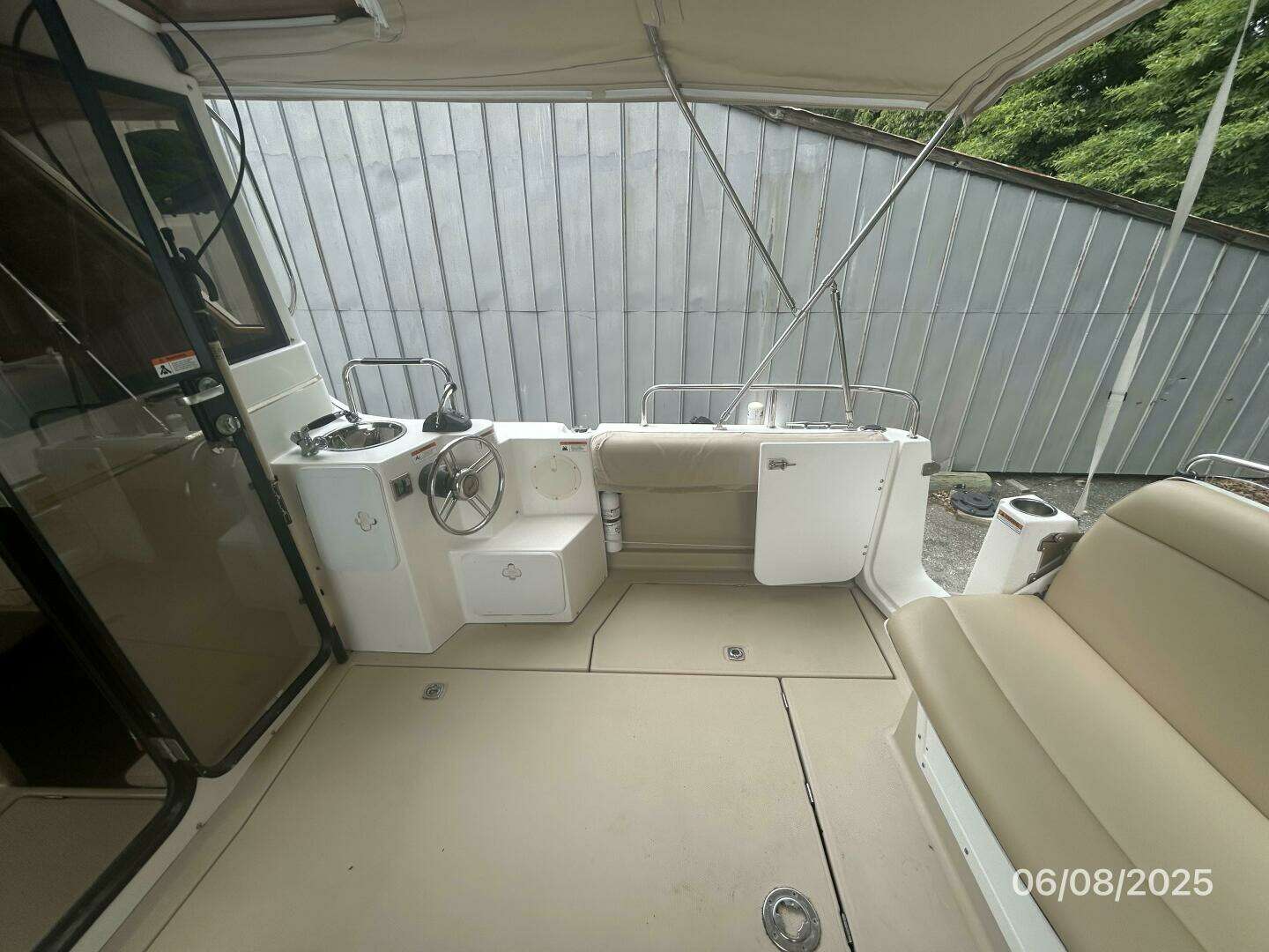 2012 Cutwater C28 - Image 17