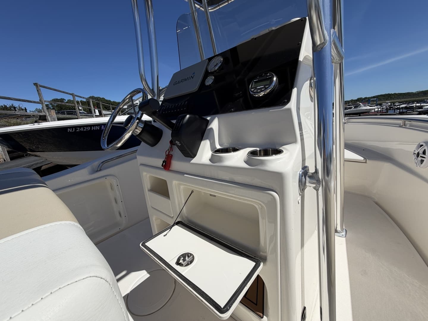 2023 Bulls Bay 200 Center Console - Image 11