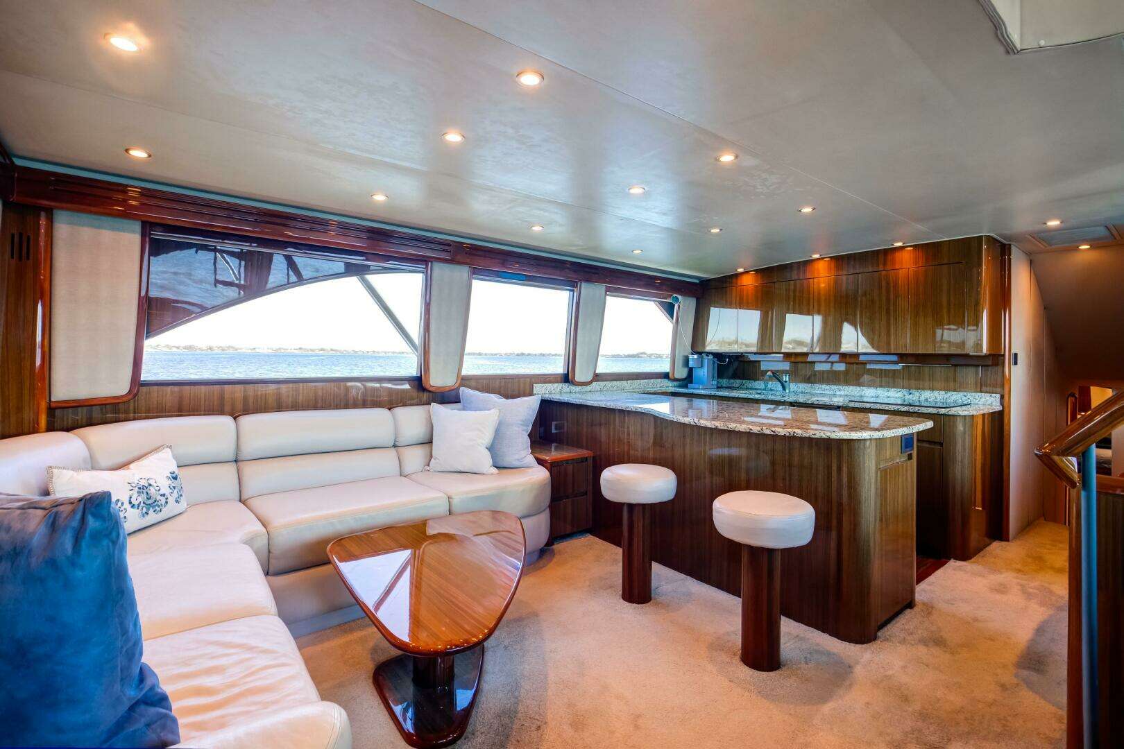2009 Viking 64 Enclosed Bridge w/ Tower - Image 18