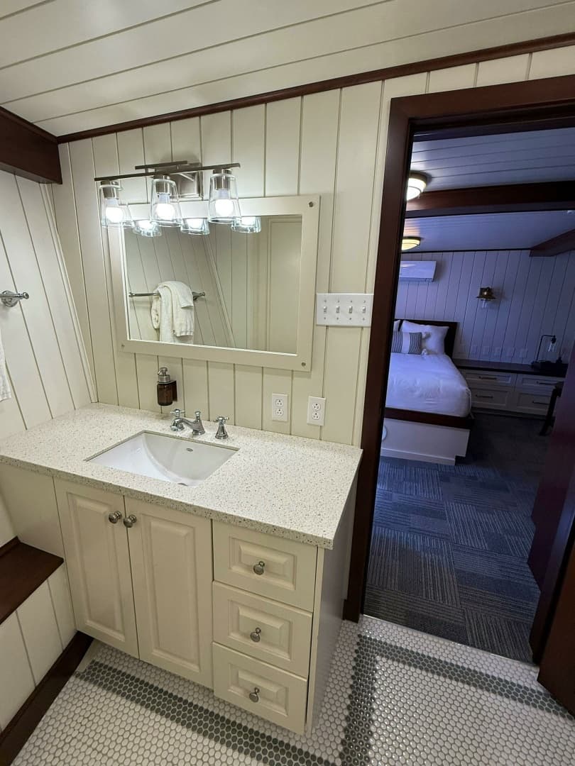 2021 Glovertown Sy — - Image 38