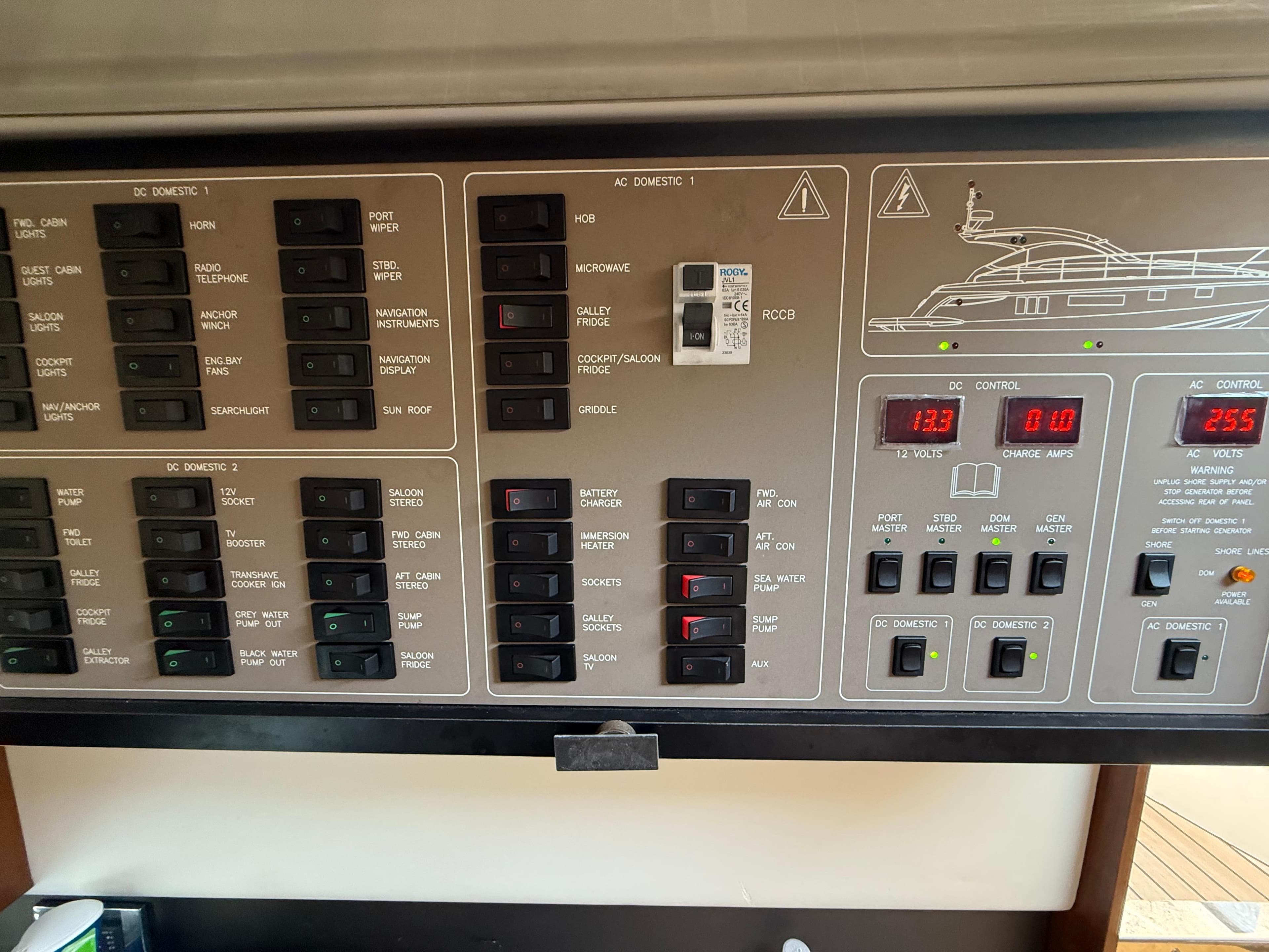 2013 Fairline Targa 38 Open - 67