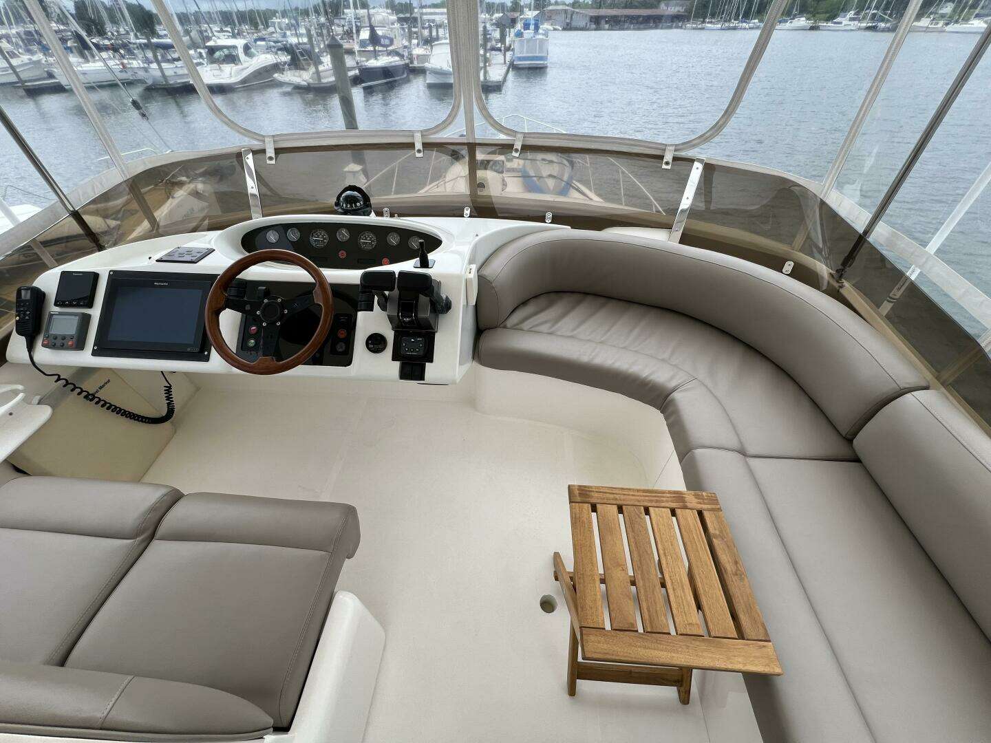 1998 Viking Princess Sport Cruiser - Image 12